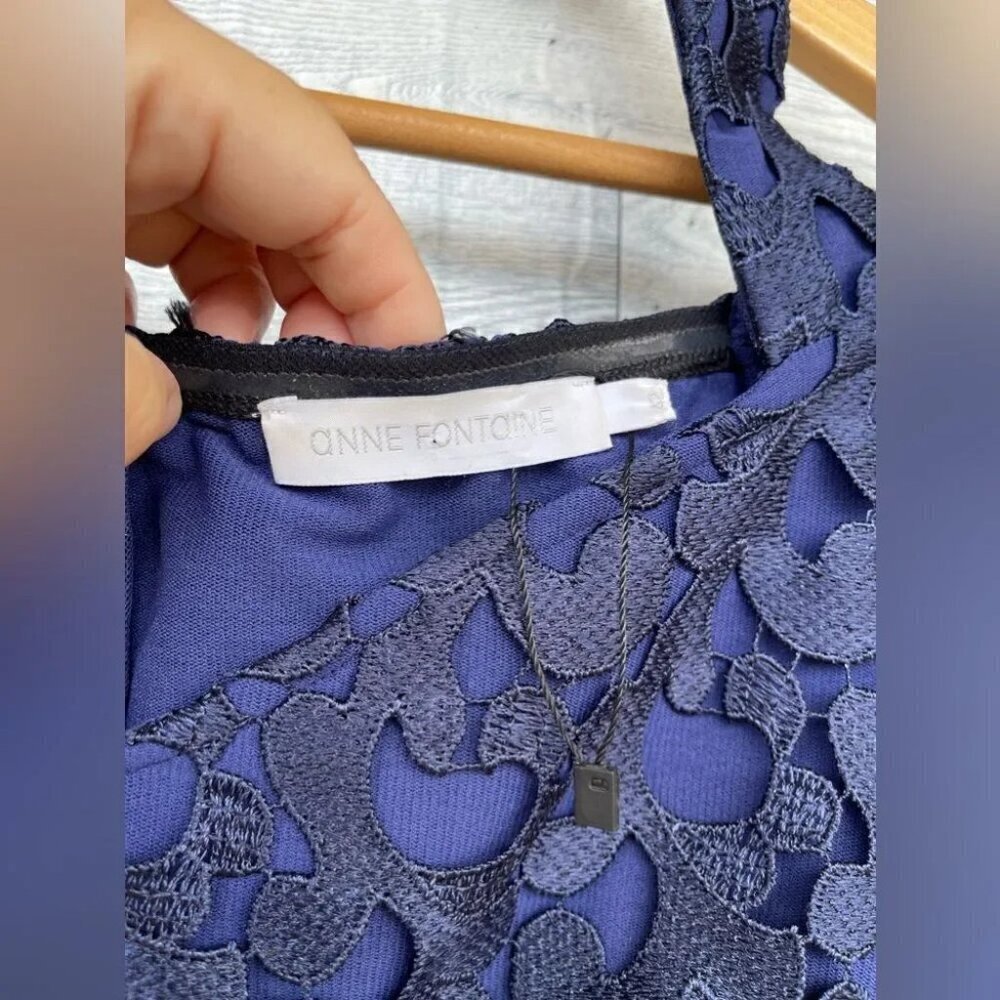 Anne Fontaine Blouse Women Blue Lace Floral  Cold Shoulder 42 - Picture 3 of 9